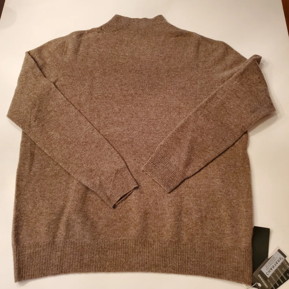 NWT- Chanyarn-  100% Merino Wool-  Sweater - Tan -  XL